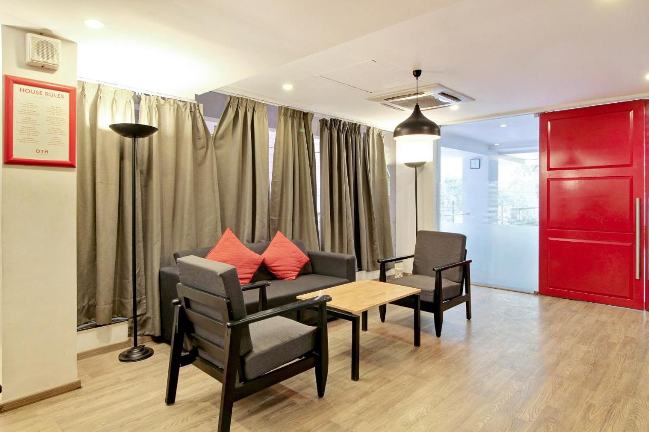 Oyo Townhouse 9 Hitech City Хидерабад Екстериор снимка