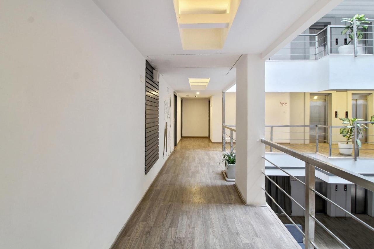 Oyo Townhouse 9 Hitech City Хидерабад Екстериор снимка